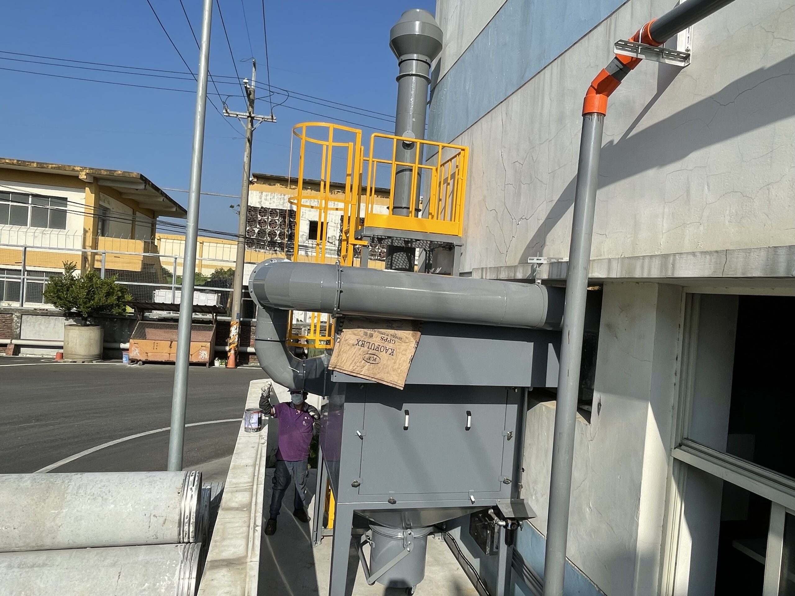 3C42F9C8-CAB4-4231-8330-70BB88BFC2E8